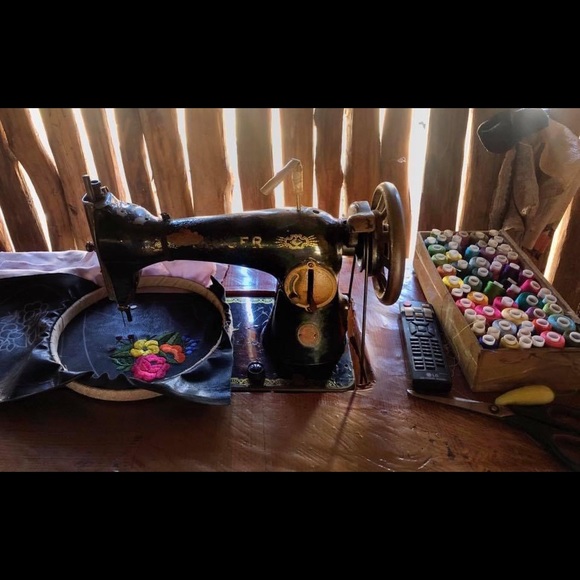 Mexican Embroidered Espadrilles. - Picture 11 of 11